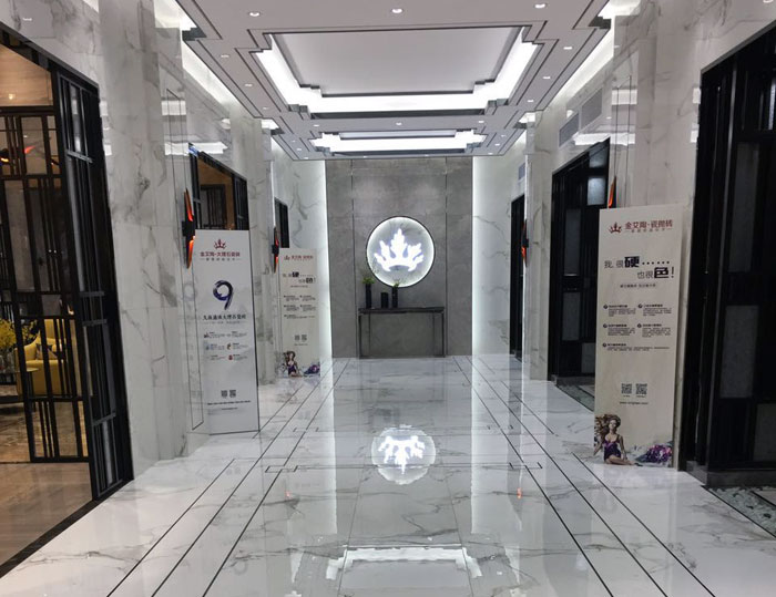  許多業主會認為在冬季不適合裝修，這也是讓許多裝修公司沒有辦法繼續與客戶溝通下去。其實在冬季裝修也有他的好處，現在陶瓷一線品牌金艾陶小編告訴您，冬季裝修注意事項有哪些？各位業主看了也就不會再認為冬季不適合裝修了。